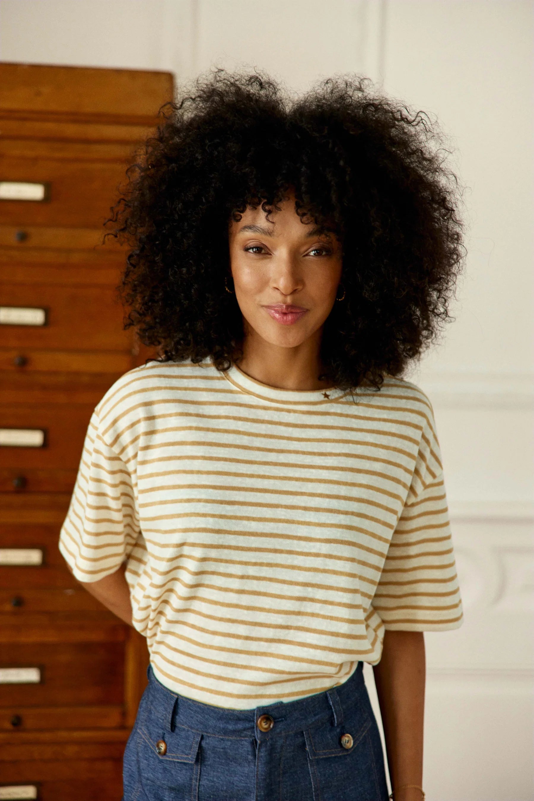 T-SHIRT TAIS