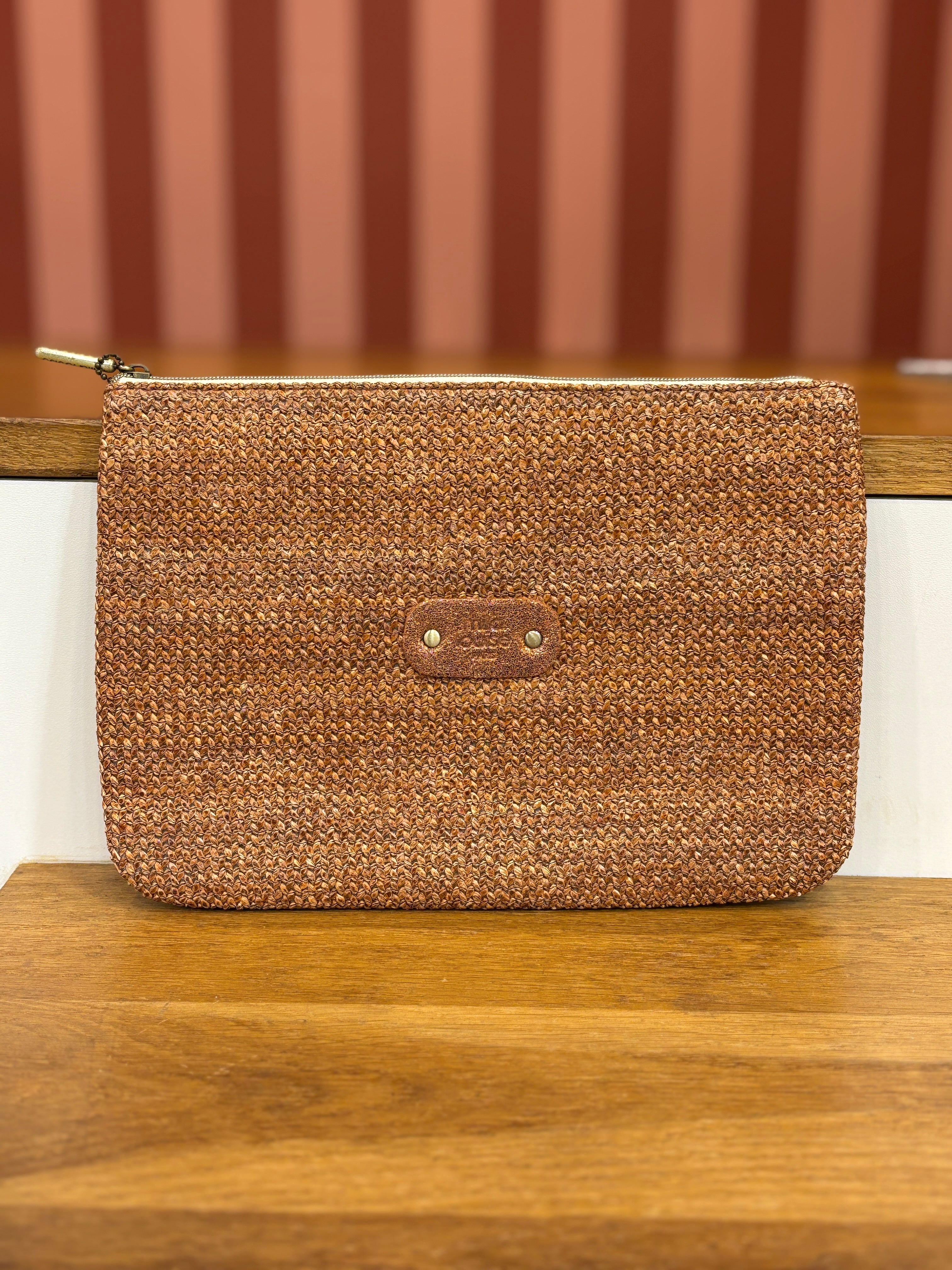 Grande Pochette